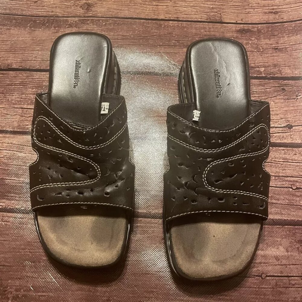 Women’s Xhilaration Brown Wedge Sandals 7